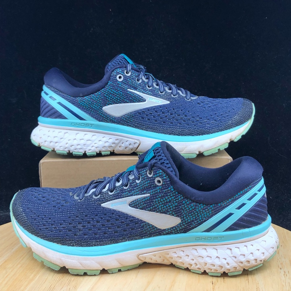 Brooks Womens Ghost 11 1202771B493 Blue Running Shoes Sneakers Size 7B